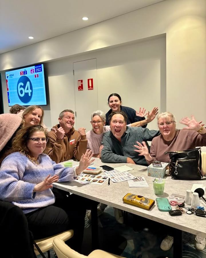 Featured image for “Tuesday Trivia Night Success: Social Locals Bag $500 Jackpot at Oak Flats Bowling Club”