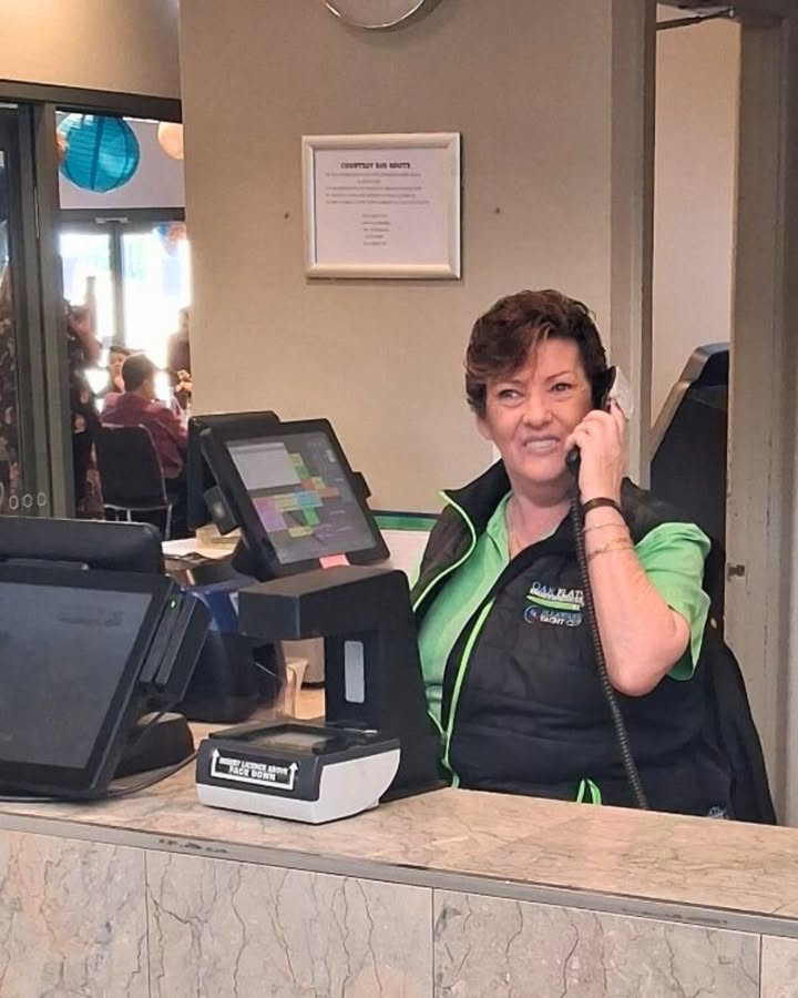 Featured image for “Friendly Reception Service at Oak Flats Bowling Club”