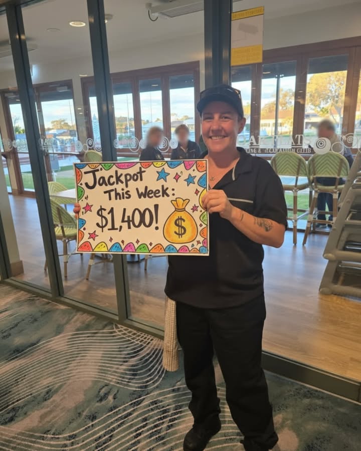 Featured image for “Friday Jackpot: $1,400 at Oak Flats Bowling Club”