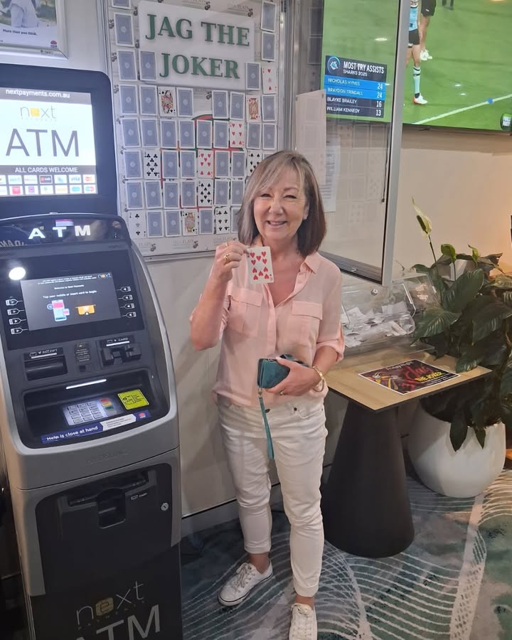 Featured image for “Friday Jackpot Night: $1,700 Up for Grabs at Oak Flats Bowling Club”